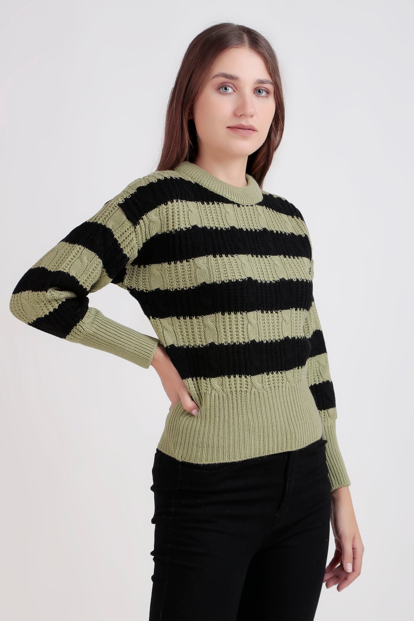 Women's Crop Wool Sweater - Soft & Warm Pullover | Black Patched