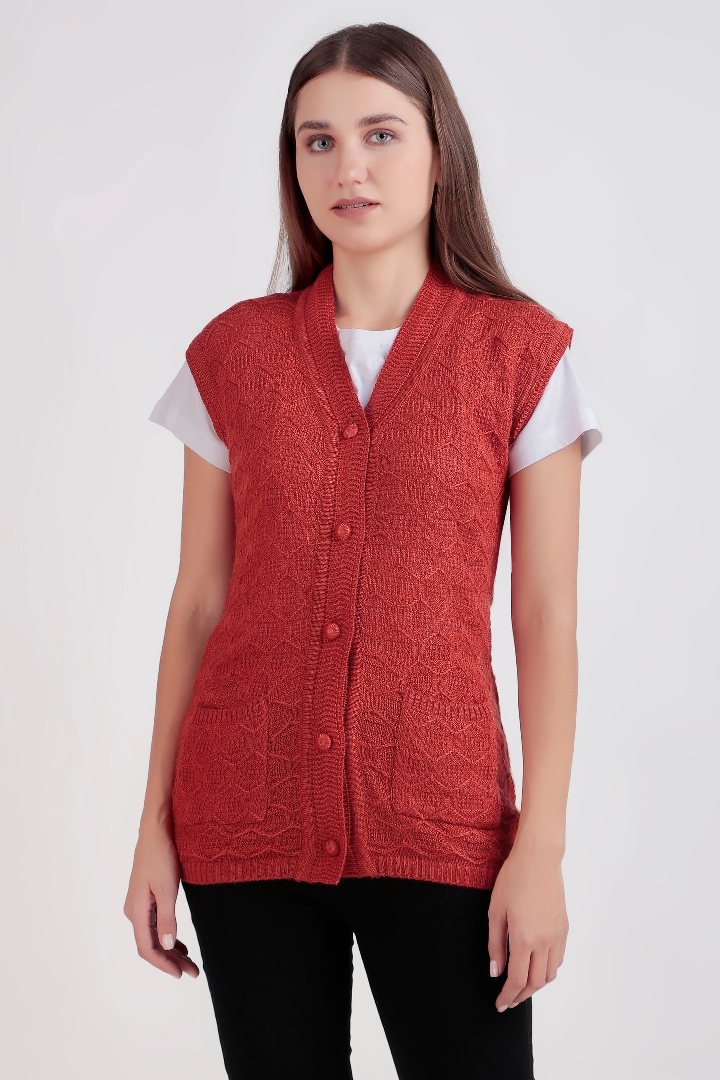 Sleeveless Cardigan with Buttons – Comfortable Layering Essential